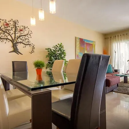 Apartment Malibu Mansions B5 By Rafleys